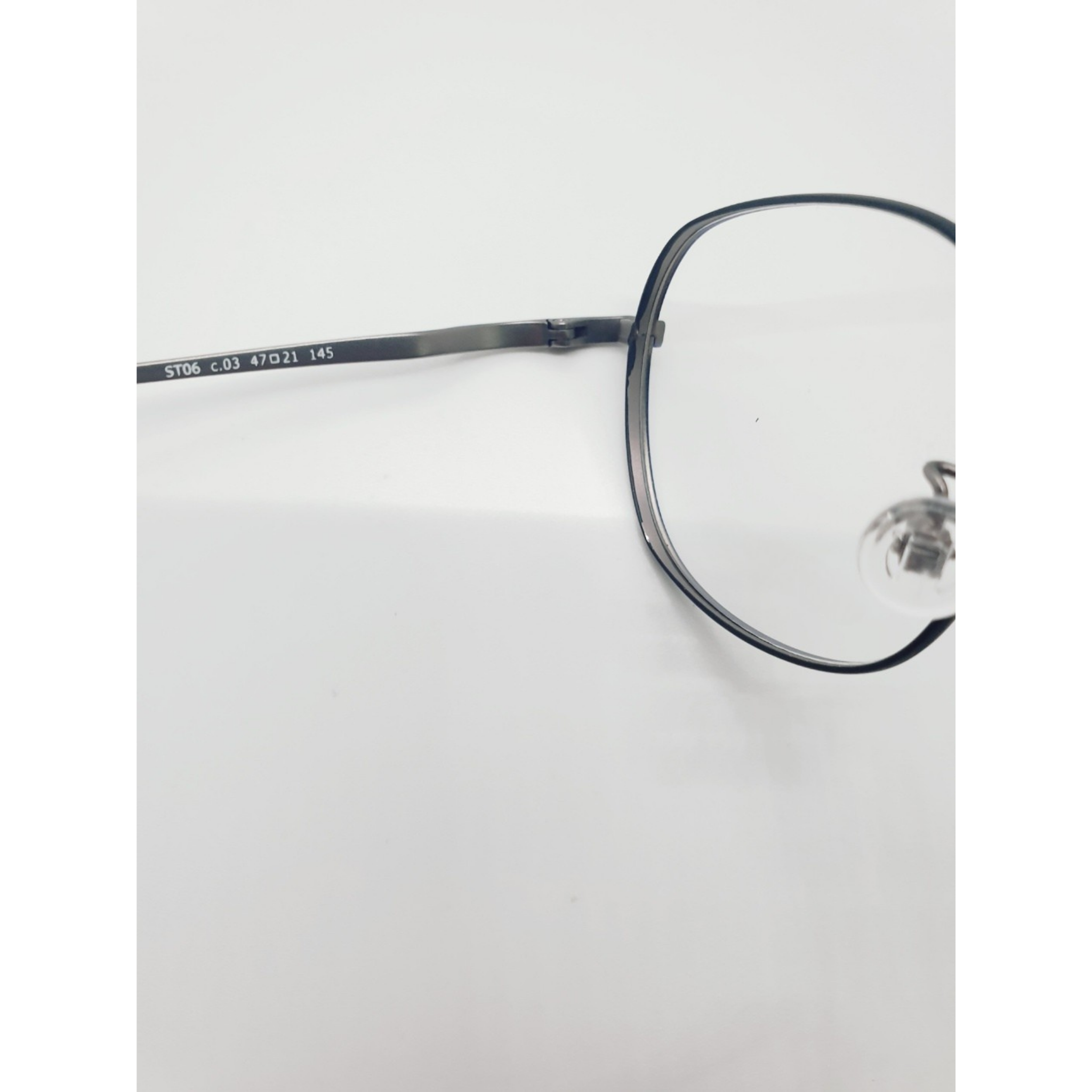 Lightweight Metal Frame 4