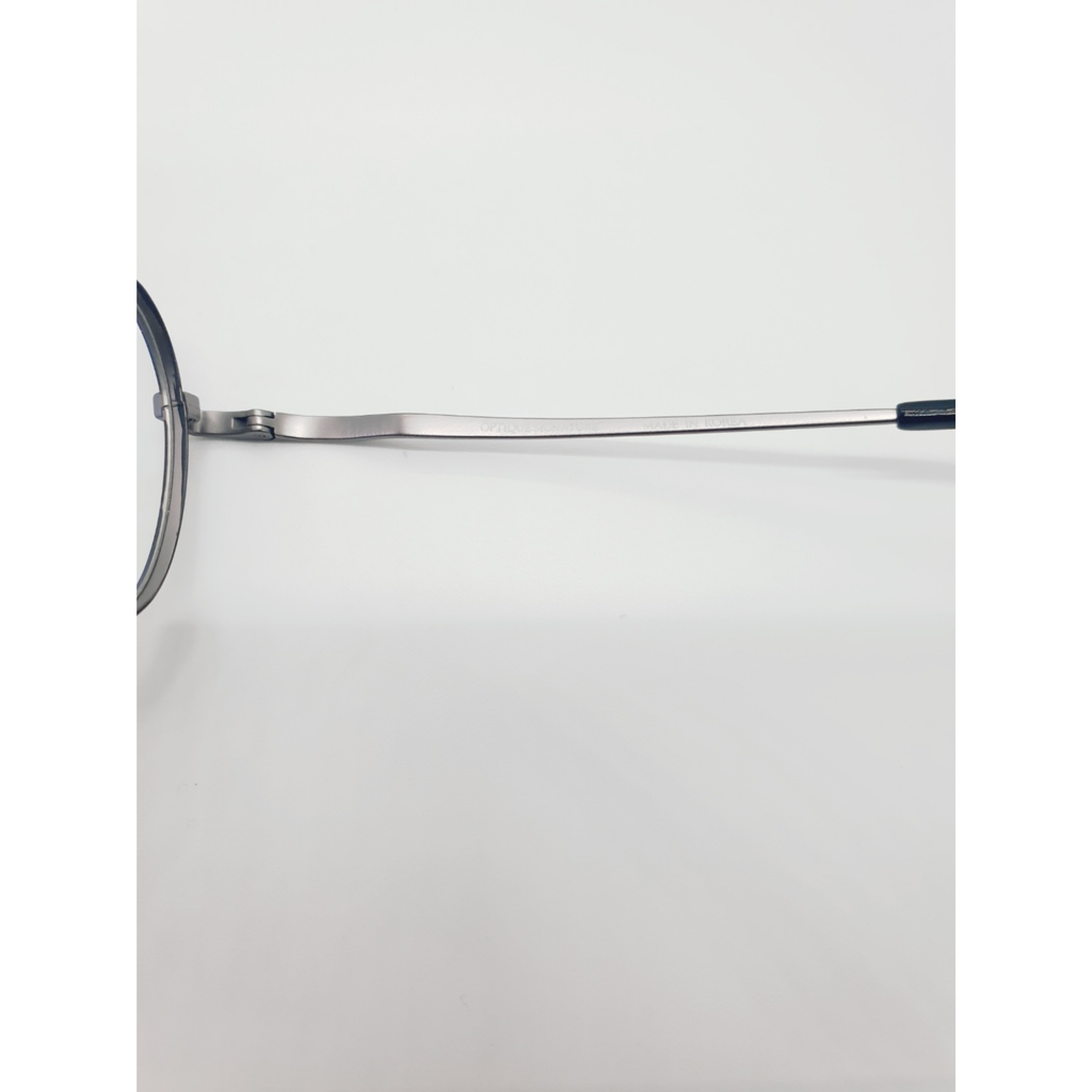 Lightweight Metal Frame 4